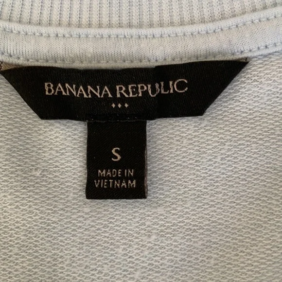 Banana Republic Light Blue Short Sleeve Sweatshirt - Picture 3 of 6